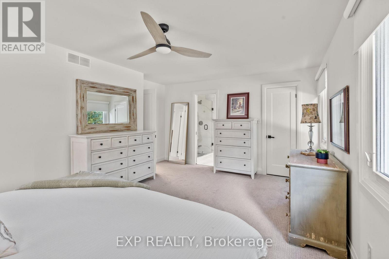 24 Riverview Drive, Scugog (Port Perry), ON - Indoor Photo Showing Bedroom