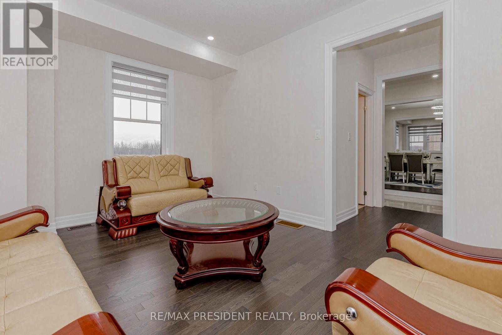 Formal Living Area - 2 Vincena Road, Caledon, ON - Indoor Photo Showing Living Room