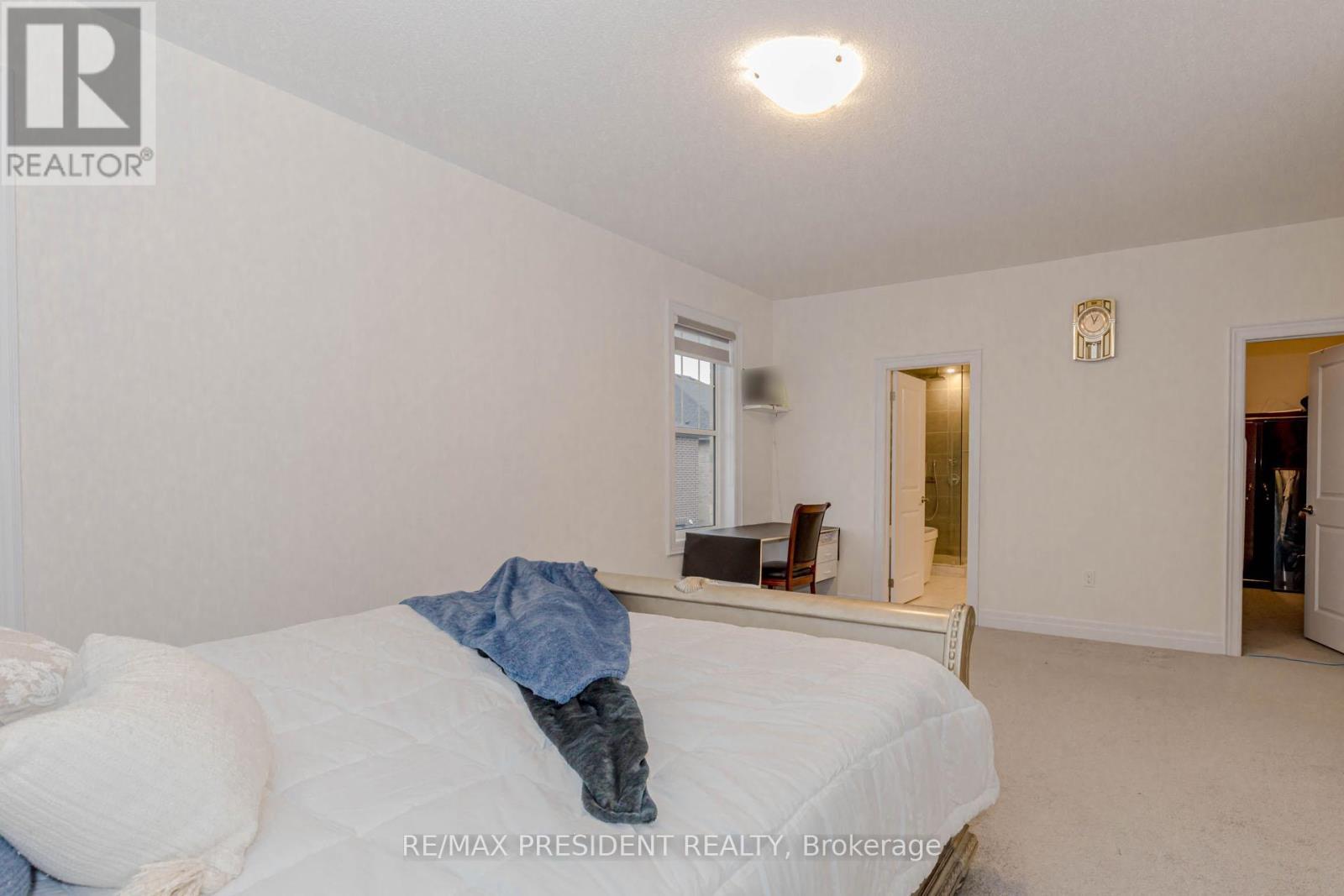 Primary - with Walk-in Closet - 2 Vincena Road, Caledon, ON - Indoor Photo Showing Bedroom