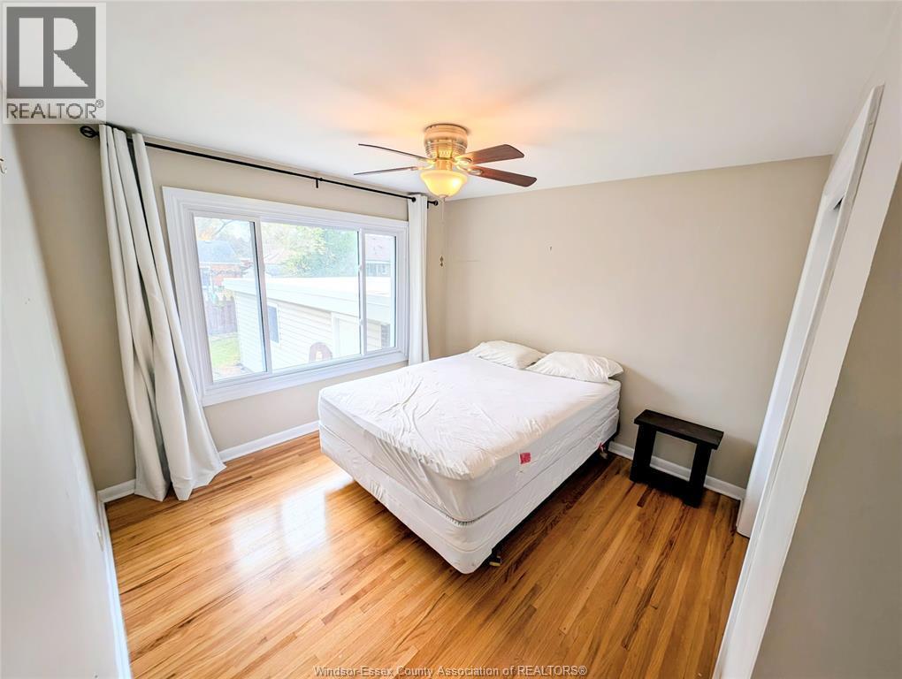 3495 Dougall, Windsor, ON - Indoor Photo Showing Bedroom