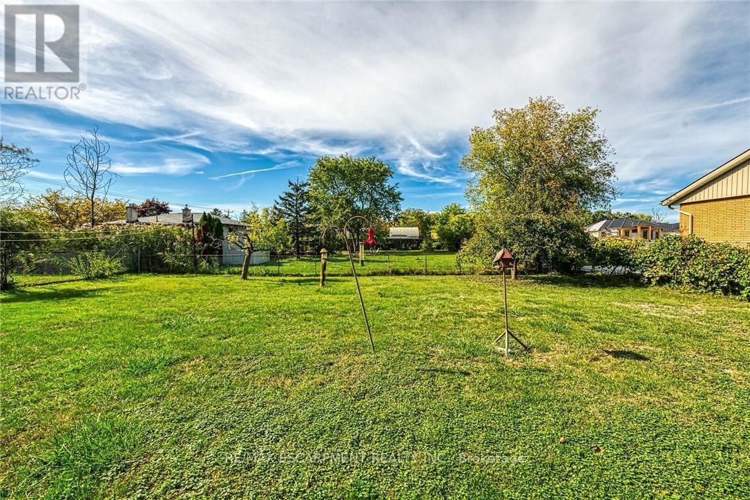 5 Third Road E, Hamilton, ON - Outdoor With View