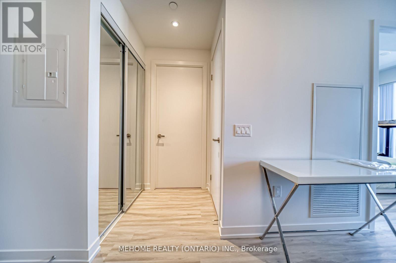 6806 - 55 Cooper Street, Toronto, ON - Photo Showing Other Room