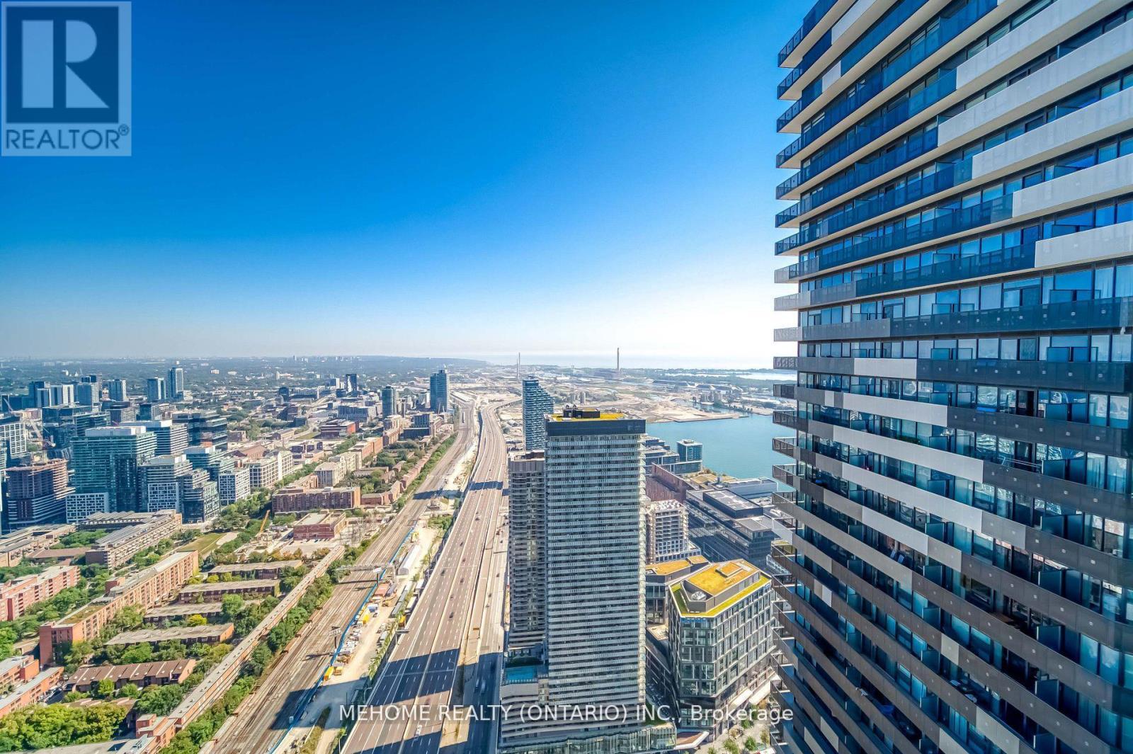 6806 - 55 Cooper Street, Toronto, ON - Outdoor