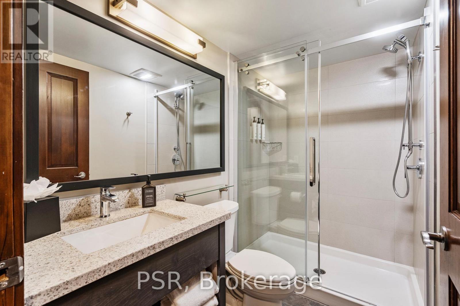 209 - 152 Jozo Weider Boulevard, Blue Mountains, ON - Indoor Photo Showing Bathroom