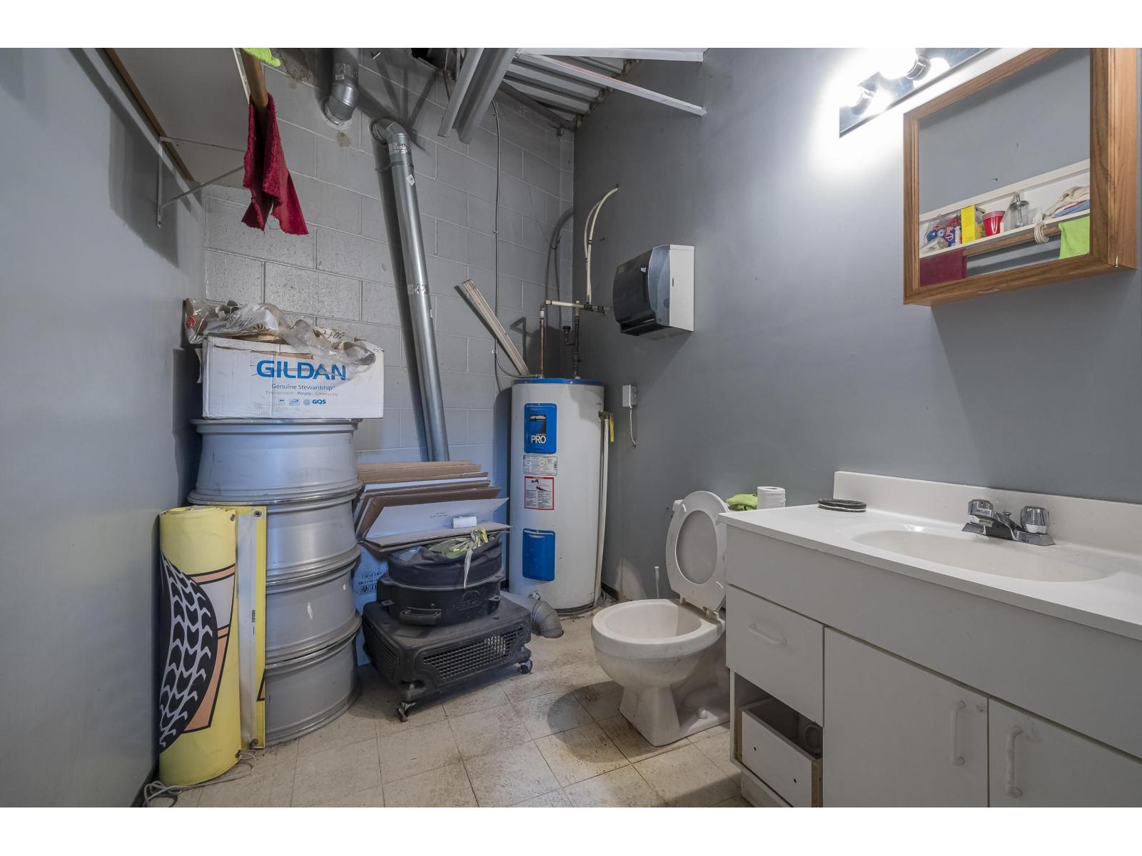 8815 Young Road|Chilliwack Proper South, Chilliwack, BC