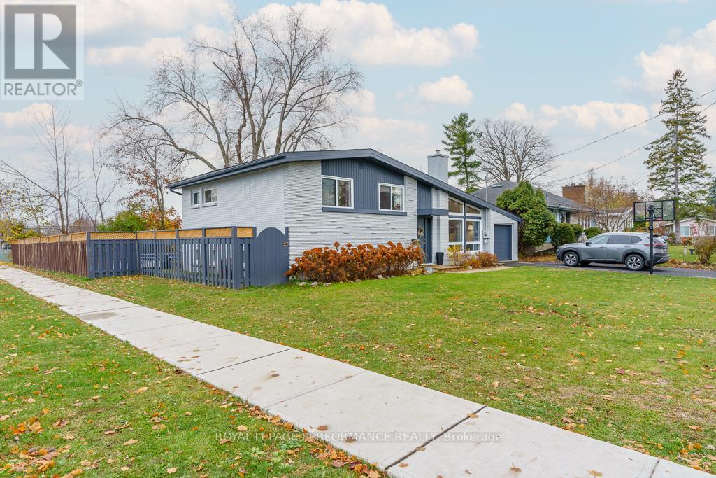 1402 Boyd Street, Cornwall, ON - Outdoor