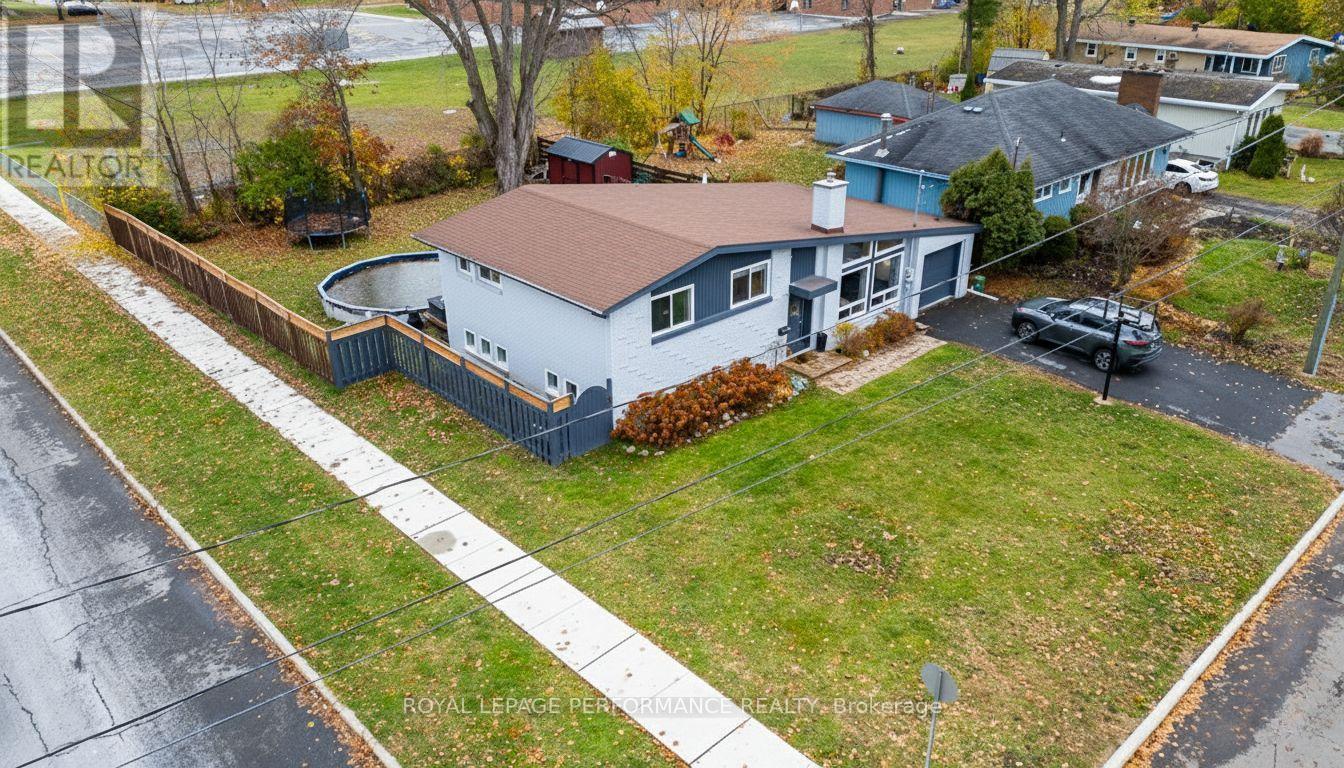 1402 Boyd Street, Cornwall, ON - Outdoor