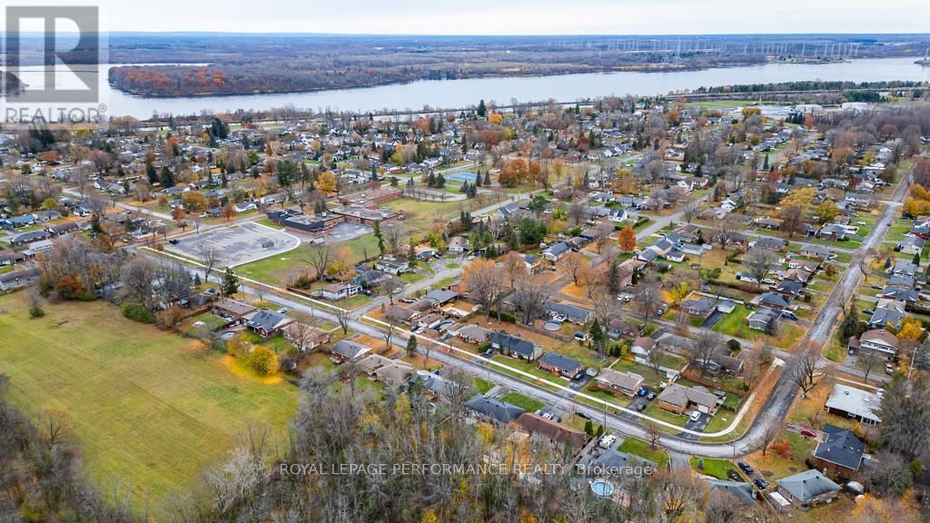 1402 Boyd Street, Cornwall, ON - Outdoor With View