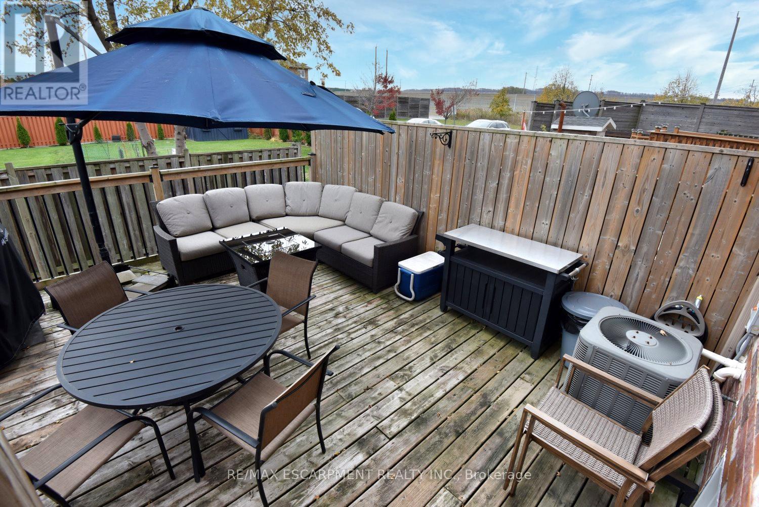 21 - 45 Seabreeze Crescent, Hamilton, ON - Outdoor With Deck Patio Veranda With Exterior