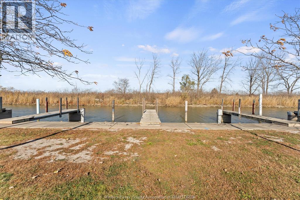 1500 Front Road North, Amherstburg, ON