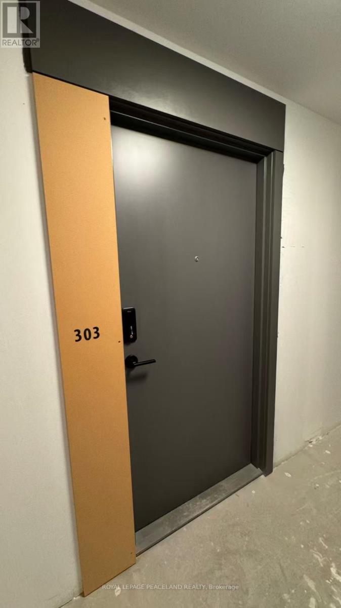 A303 - 9781 Markham Road, Markham, ON - Indoor Photo Showing Other Room