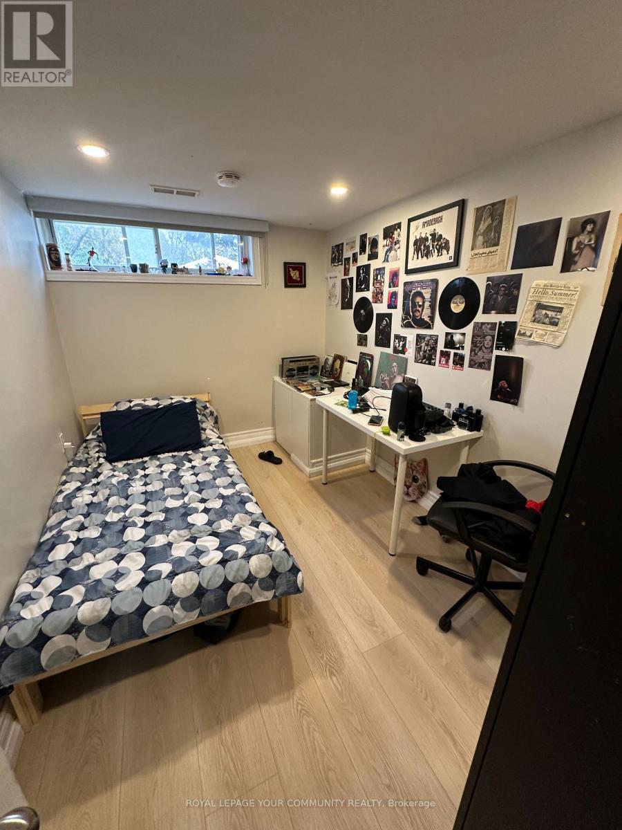 100 Richardson Dr Drive, Aurora, ON - Indoor