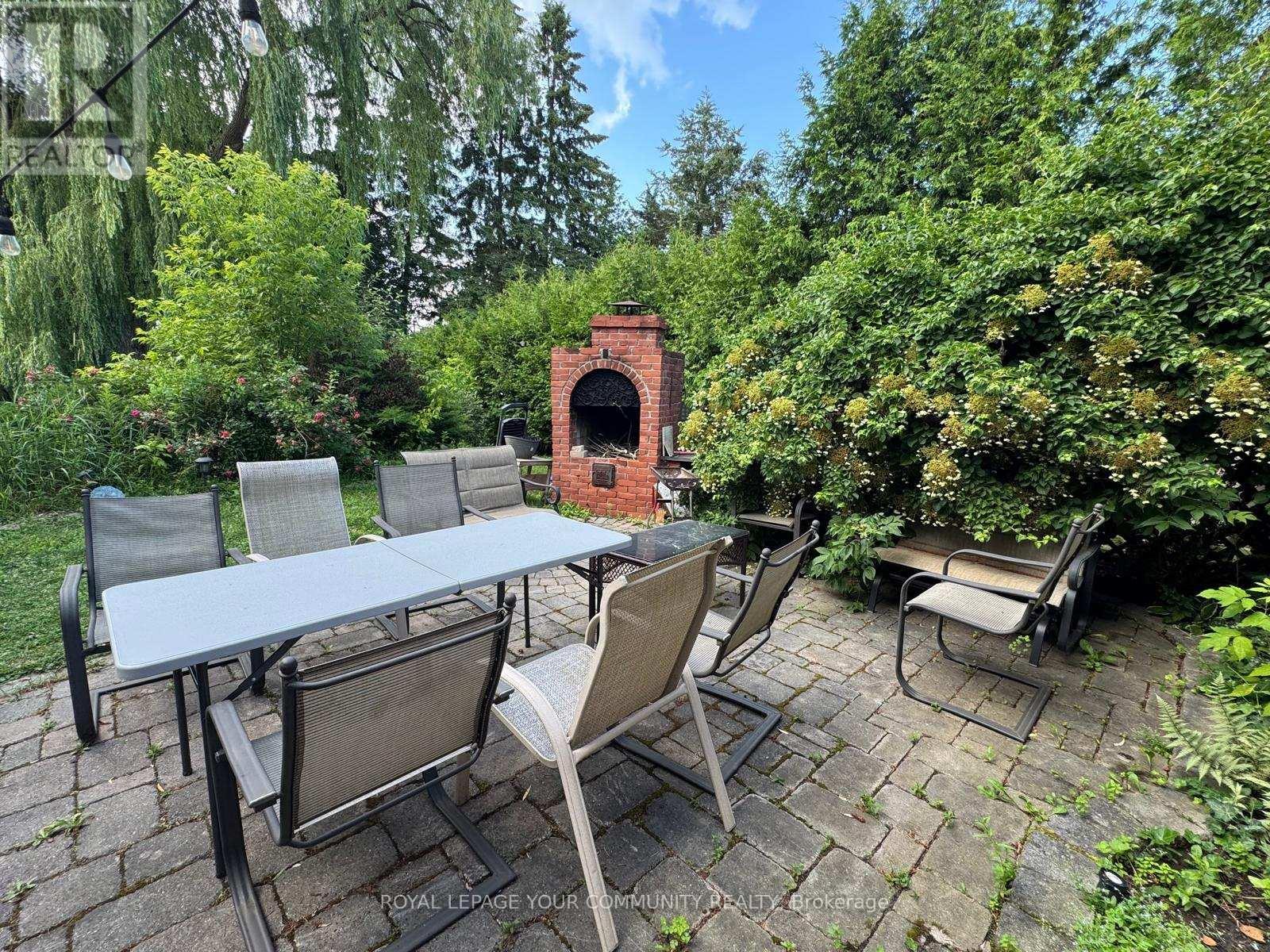 100 Richardson Dr Drive, Aurora, ON - Outdoor With Deck Patio Veranda