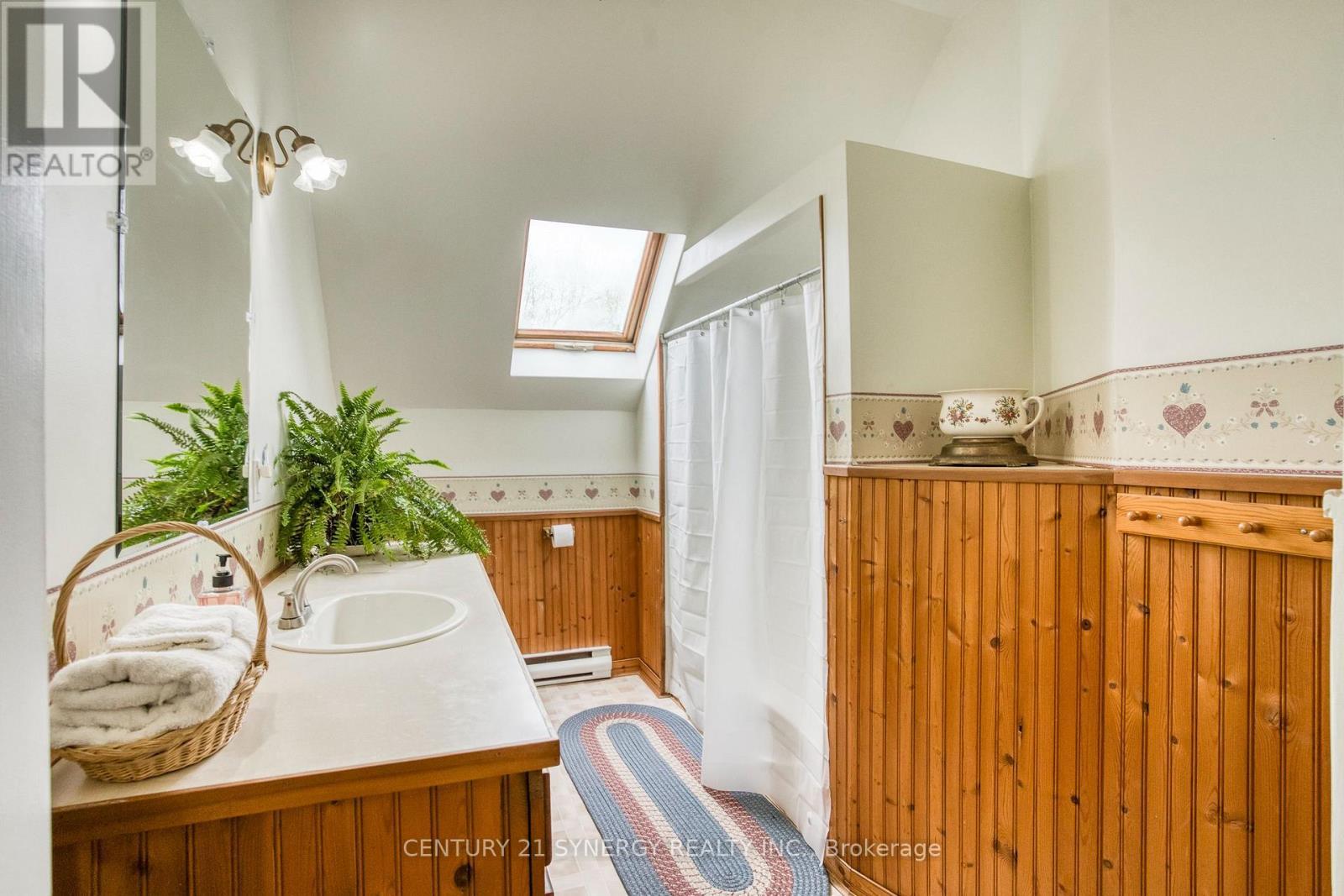 1189 Willis Armstrong Road, Frontenac (Frontenac Centre), ON