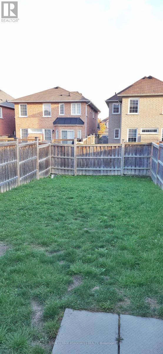 109 Atherton Avenue, Ajax, ON - Outdoor