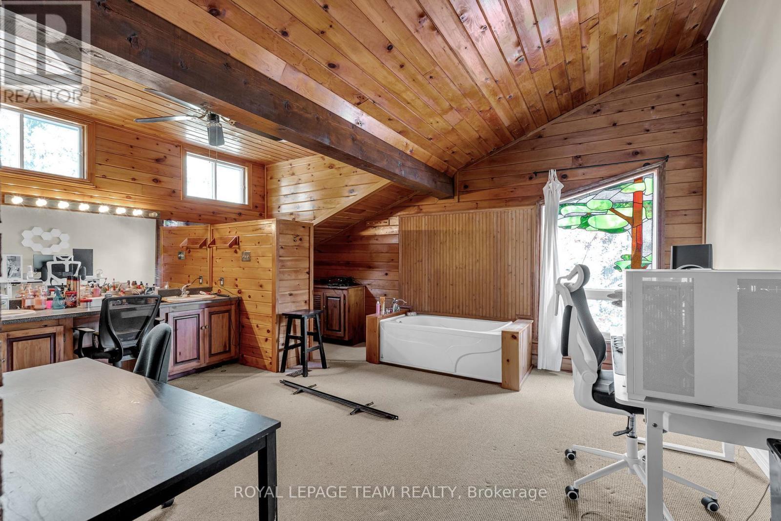 2322 Summerside Drive, Ottawa, ON