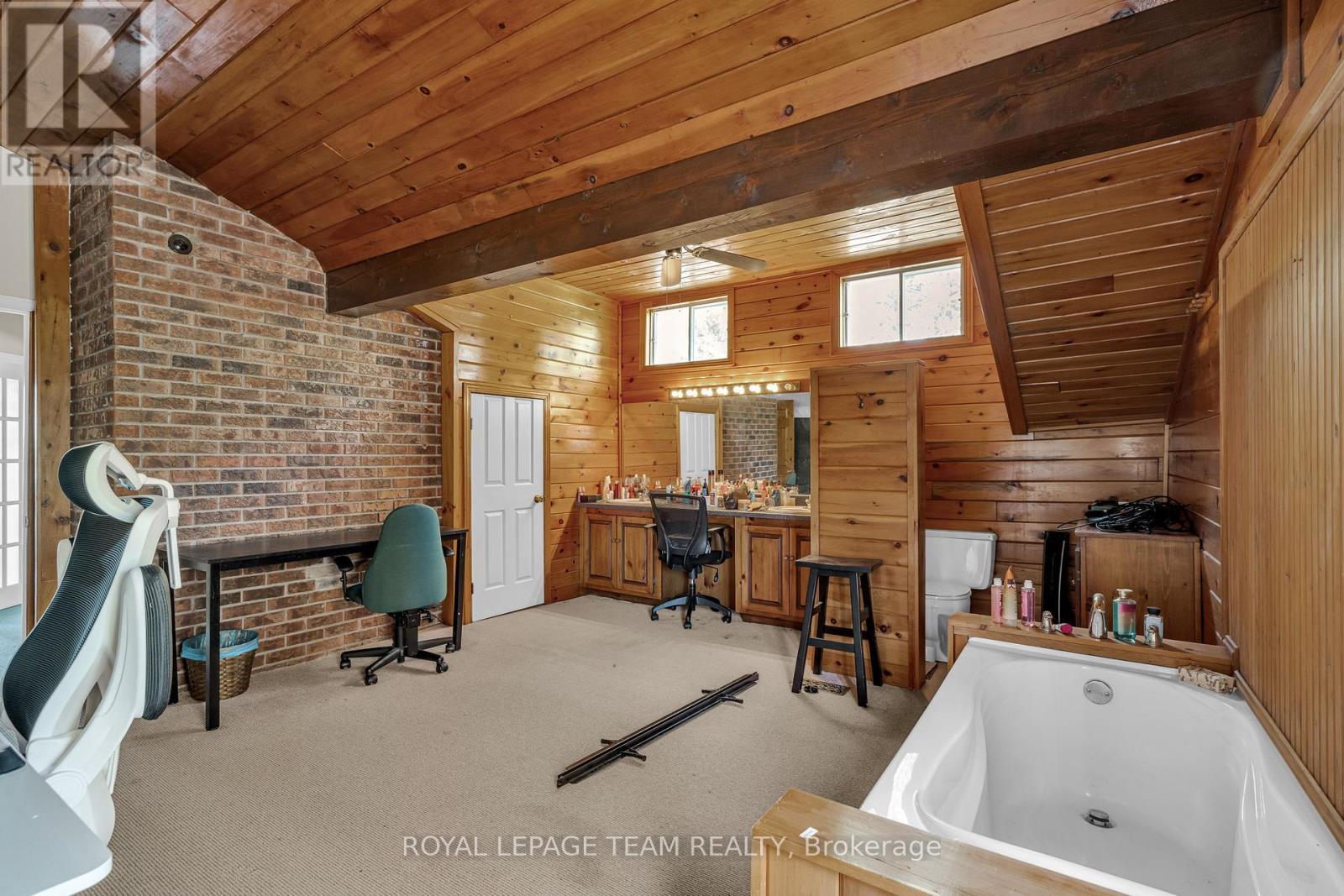 2322 Summerside Drive, Ottawa, ON