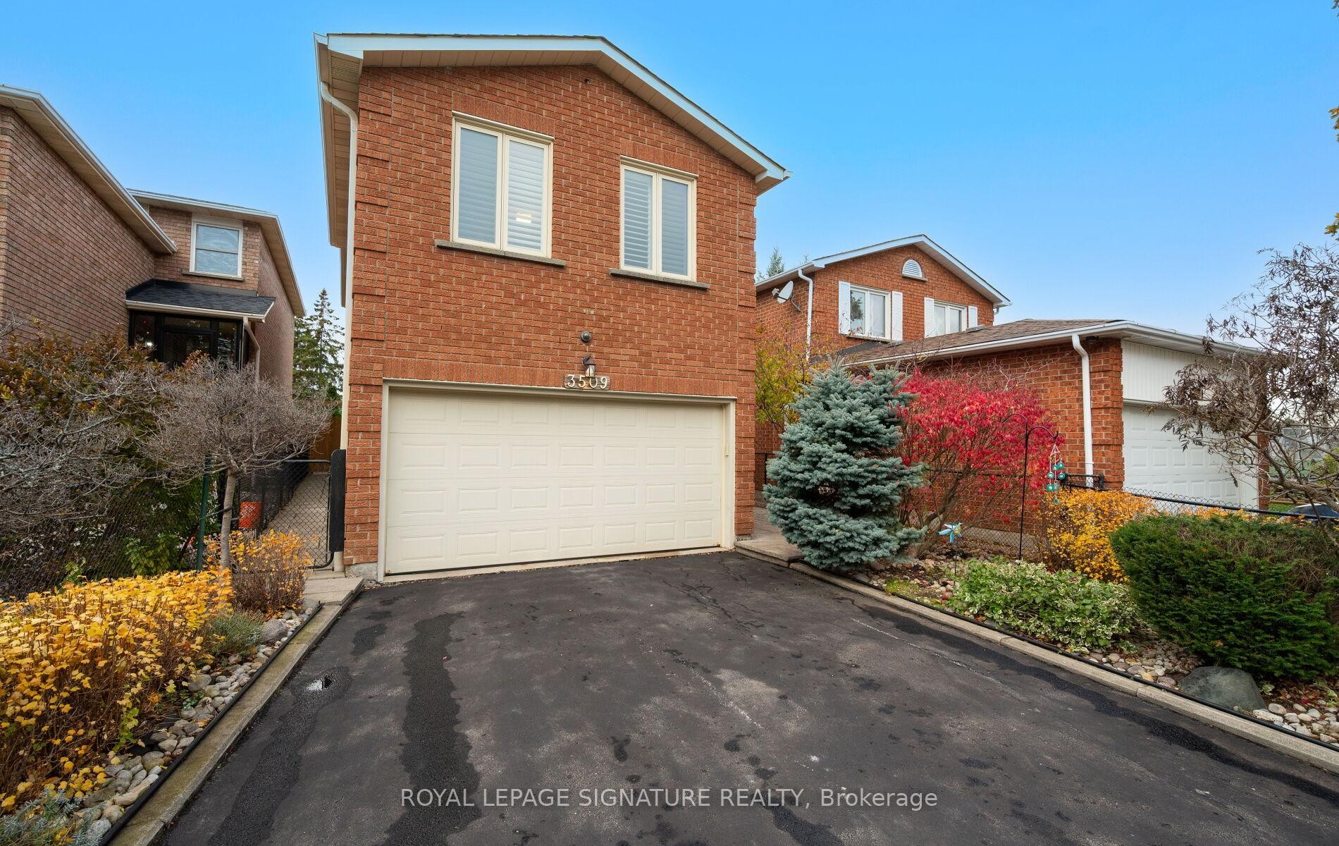 3509 Woodhurst Crescent, Mississauga, ON - Outdoor With Exterior