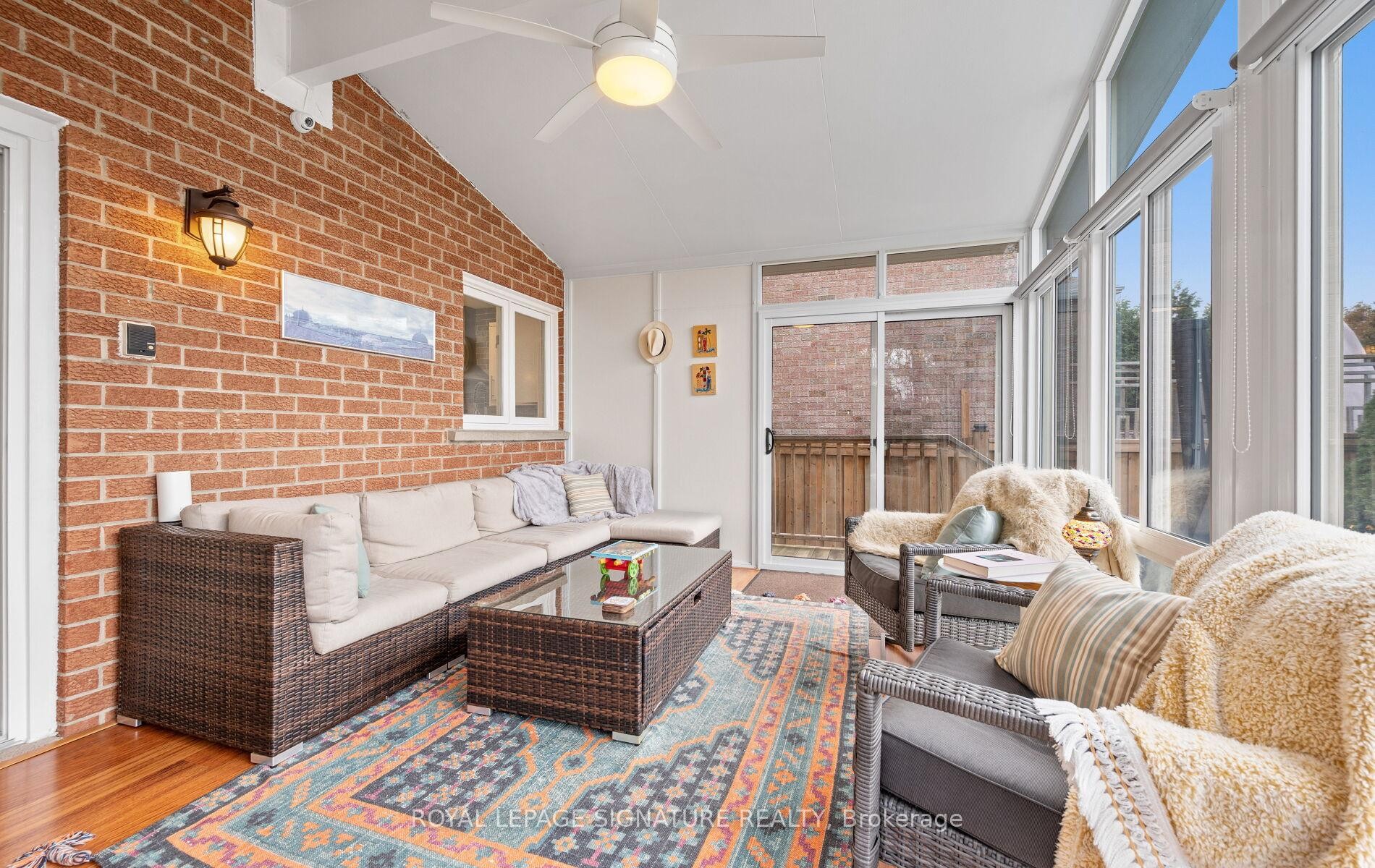 3509 Woodhurst Crescent, Mississauga, ON - With Exterior