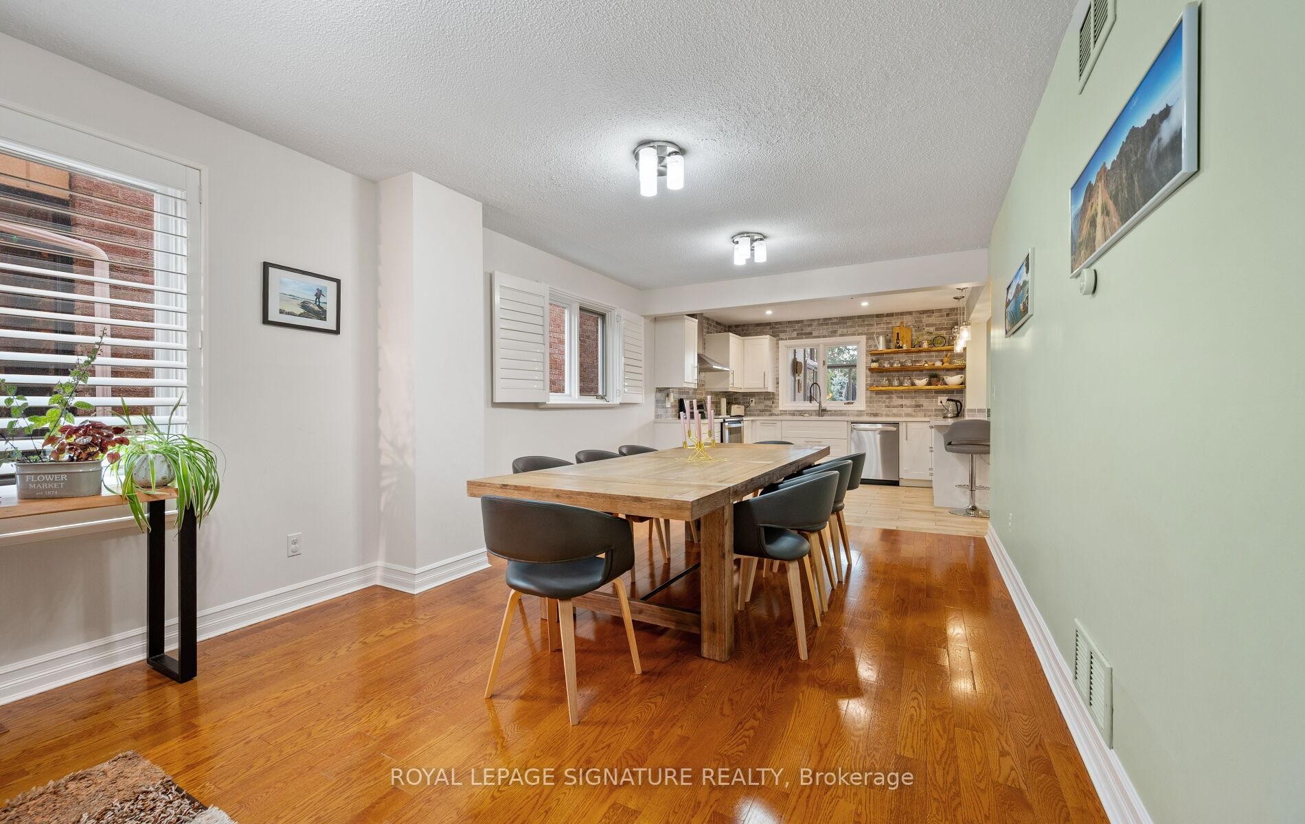 3509 Woodhurst Crescent, Mississauga, ON - Indoor Photo Showing Dining Room