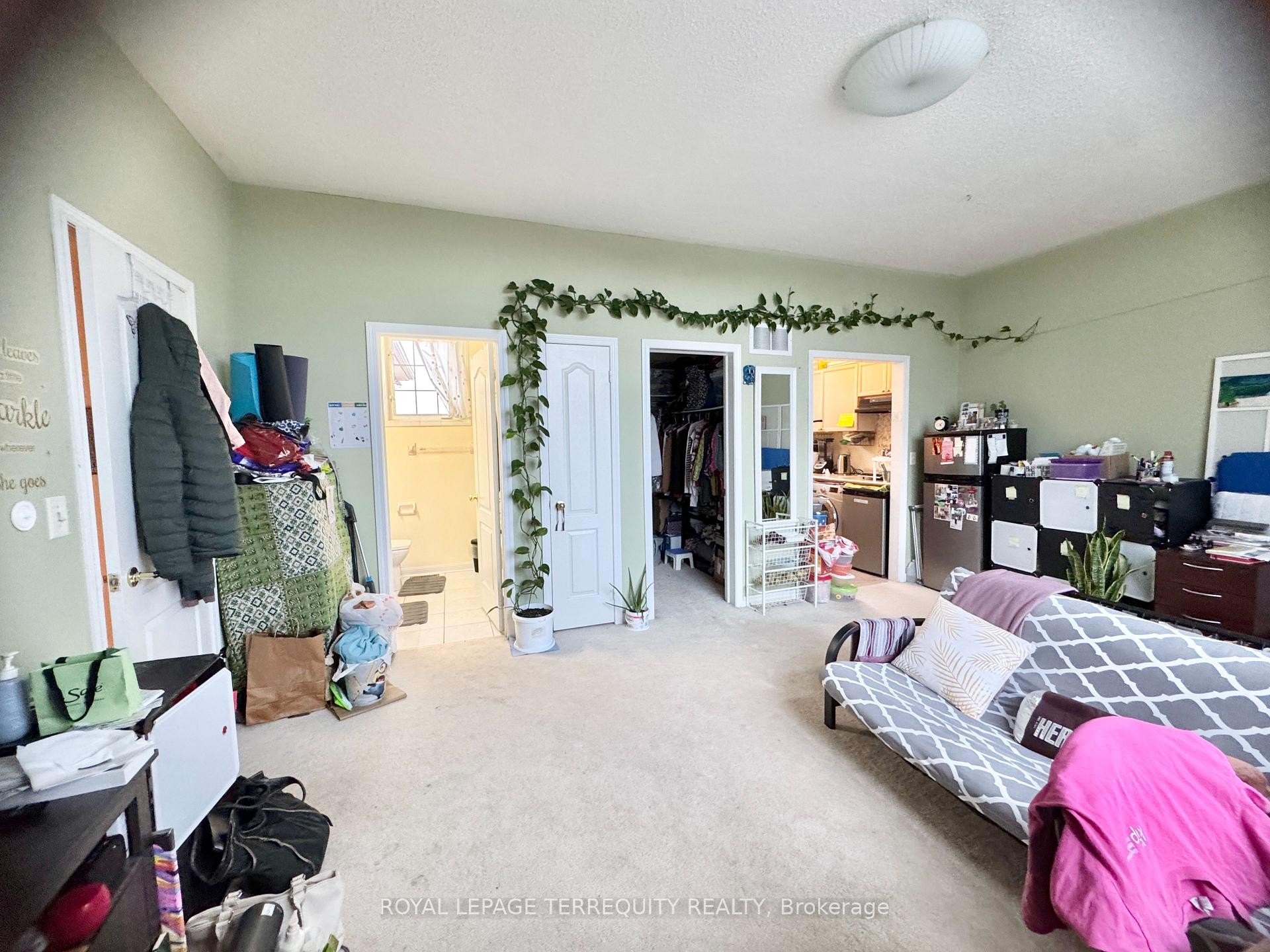 2 Binnery Drive, Brampton, ON - Indoor Photo Showing Bedroom