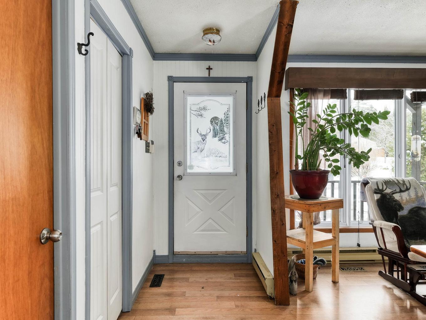 Hall - 315 Rg Lapierre, Sainte-Béatrix, QC - Indoor Photo Showing Other Room