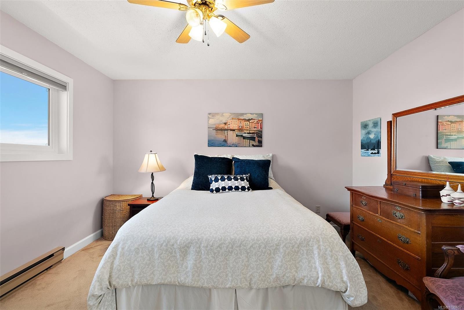 2518 Monte Vista Pl, Central Saanich, BC