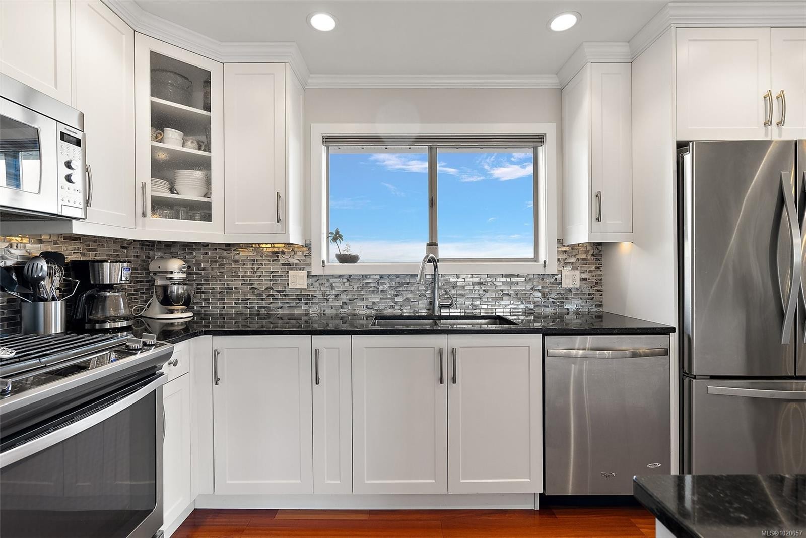 2518 Monte Vista Pl, Central Saanich, BC