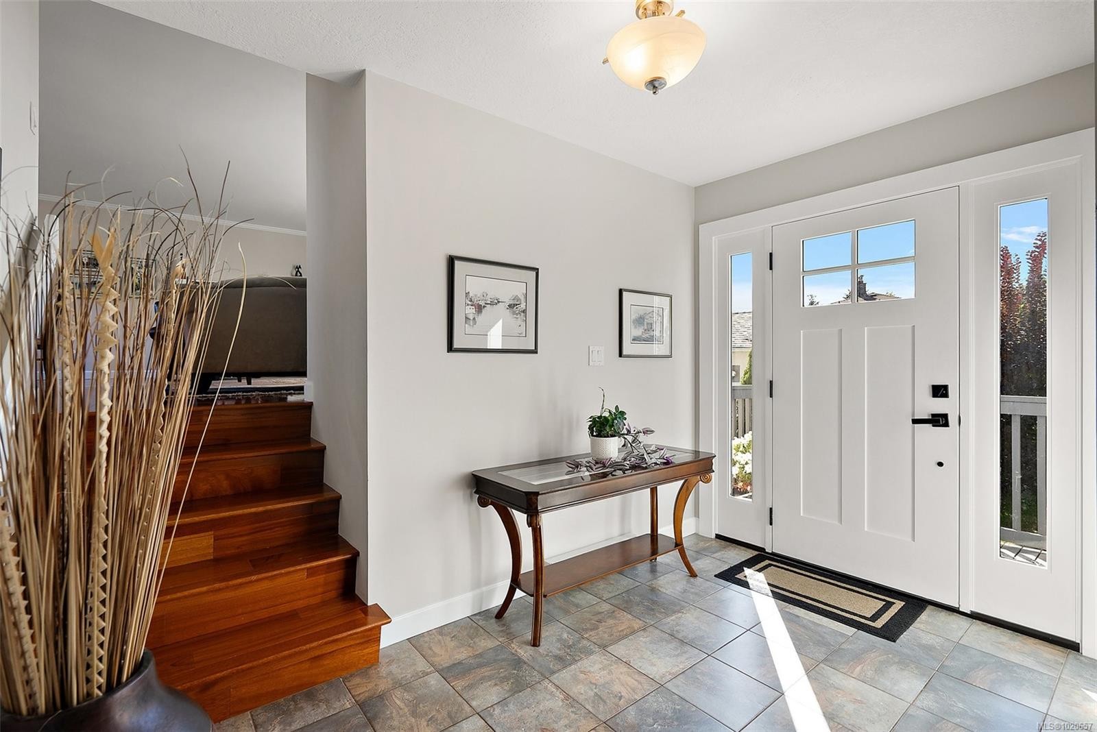 2518 Monte Vista Pl, Central Saanich, BC