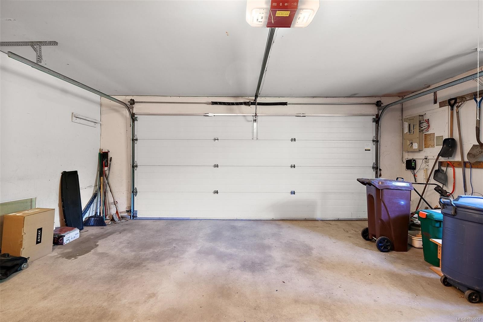 2518 Monte Vista Pl, Central Saanich, BC