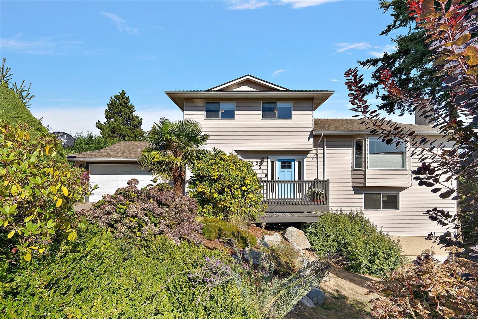 2518 Monte Vista Pl, Central Saanich, BC