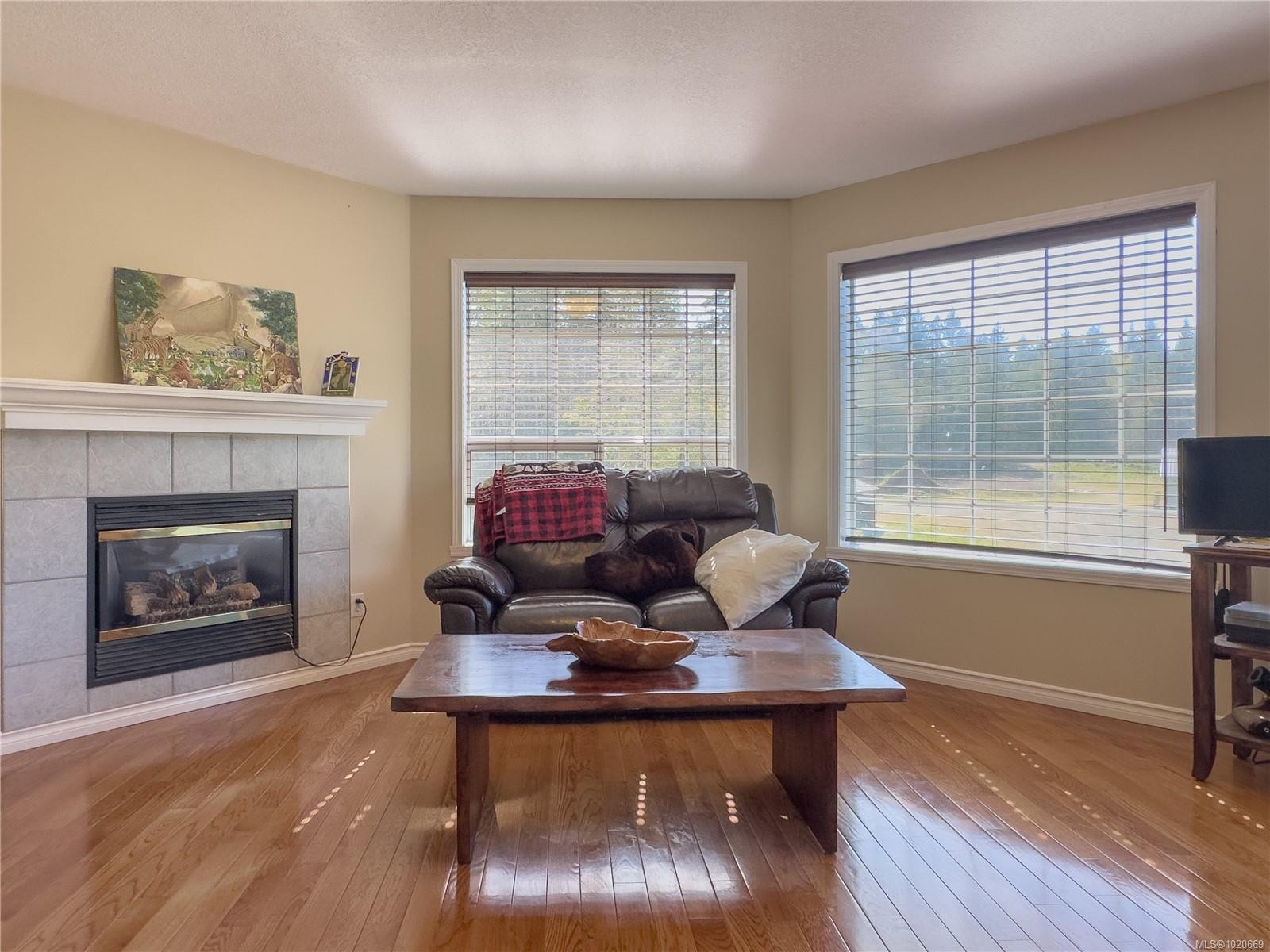 2075 Parkway Pl, Errington, BC