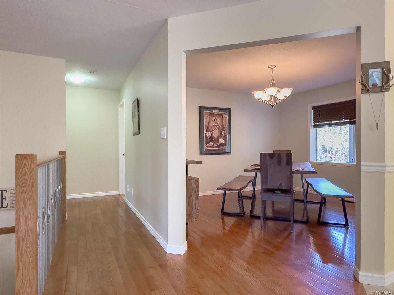 2075 Parkway Pl, Errington, BC