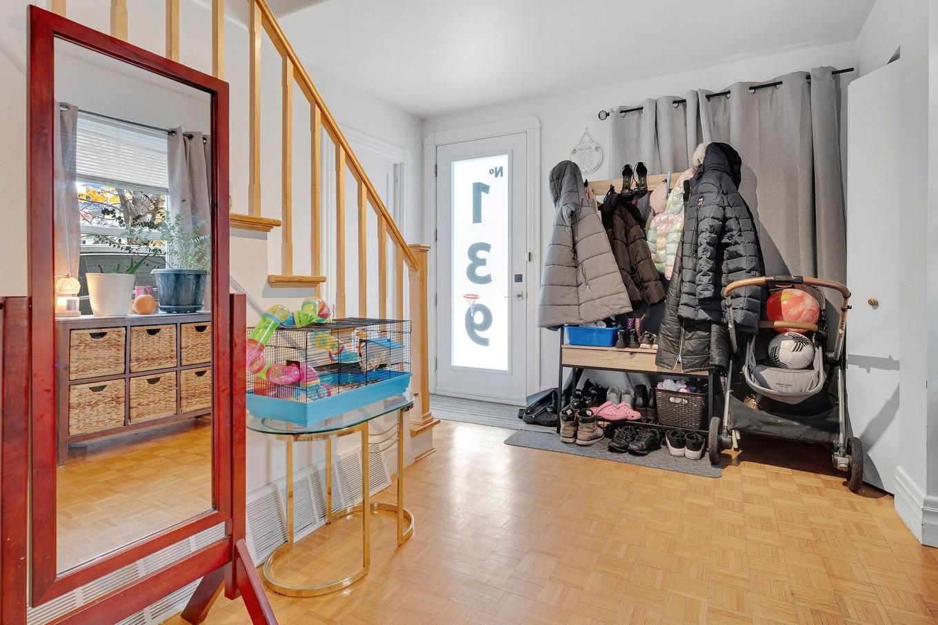 Hall - 139 Boul. Curé-Labelle, Laval (Sainte-Rose), QC - Indoor Photo Showing Other Room