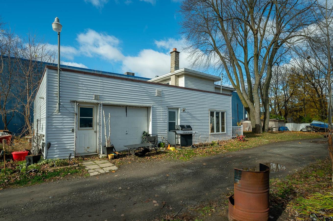 Exterior - 180 Boul. Ste-Rose, Laval (Sainte-Rose), QC - Outdoor