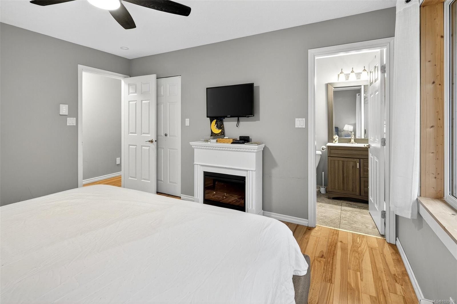 7460 East Saanich Rd, Central Saanich, BC