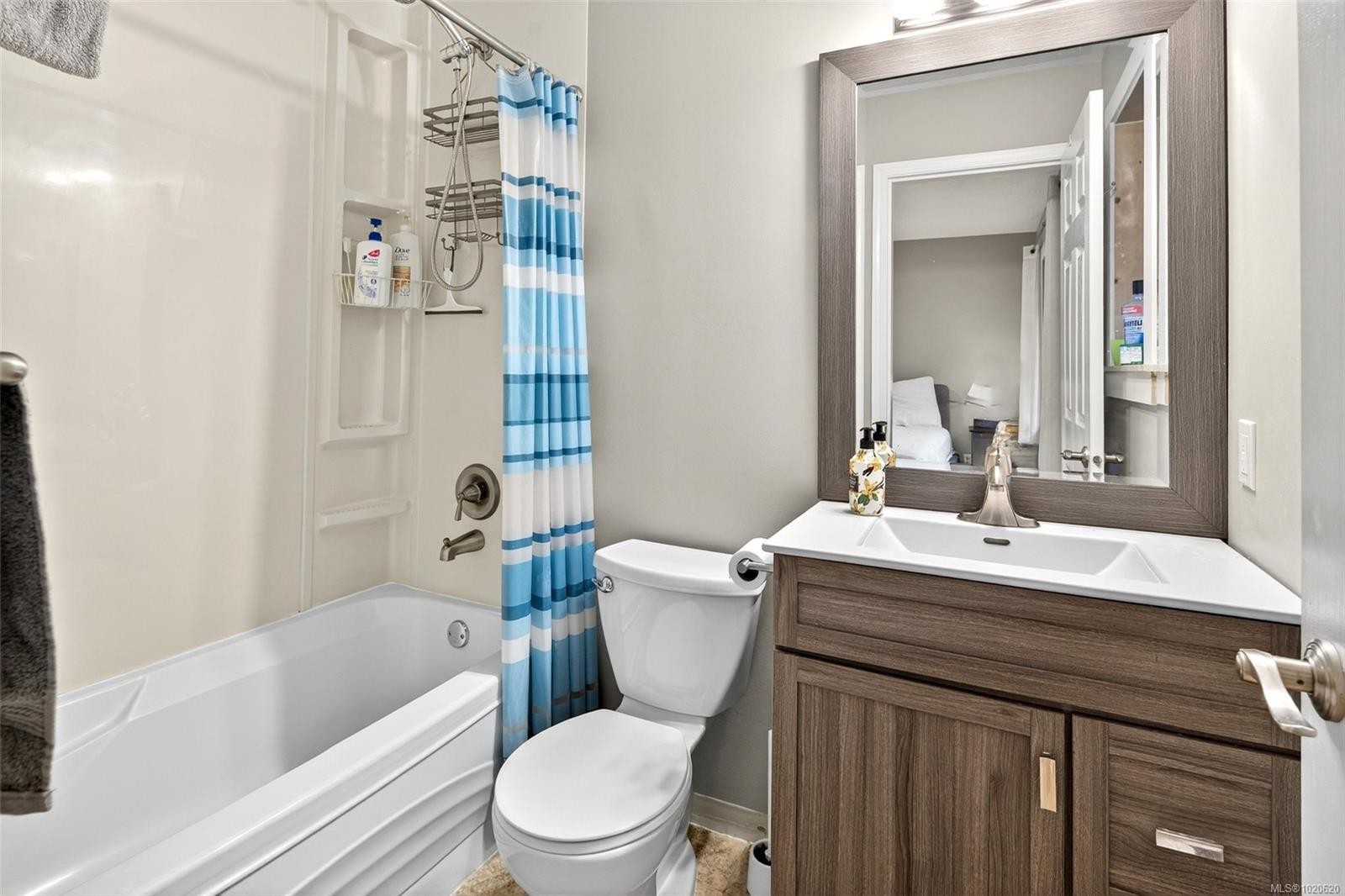 7460 East Saanich Rd, Central Saanich, BC