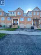 8 - 878 SCOLLARD COURT Mississauga, ON L5V 2R5