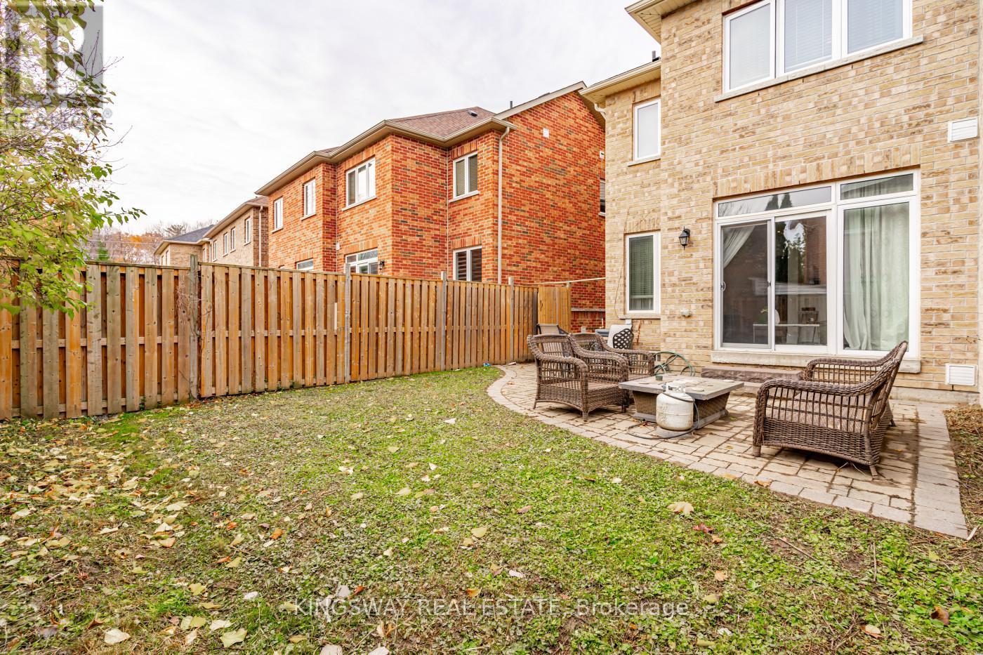 3670 Banff Court, Mississauga, ON - Outdoor With Deck Patio Veranda With Exterior