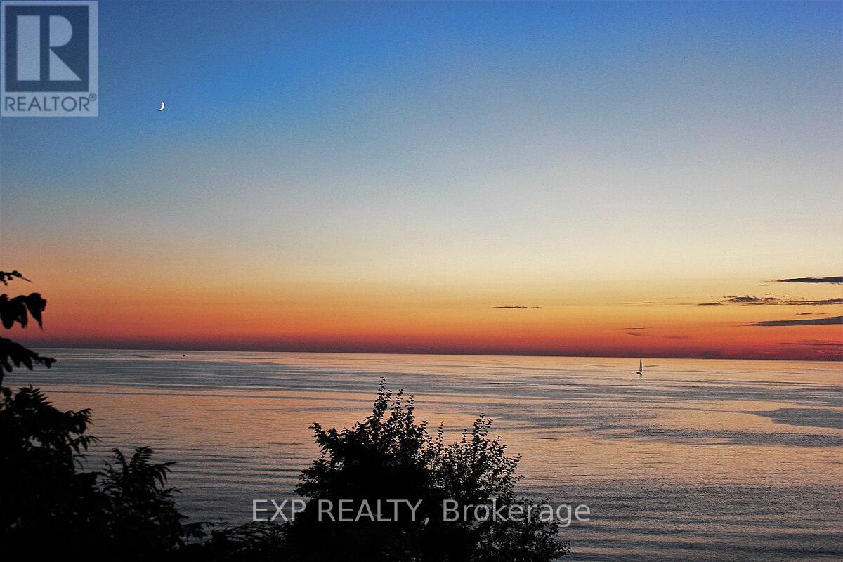 6 Irene Crescent, Bluewater (Hay), ON