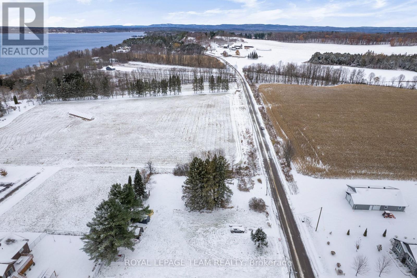 47 Rapid Road, Whitewater Region, ON