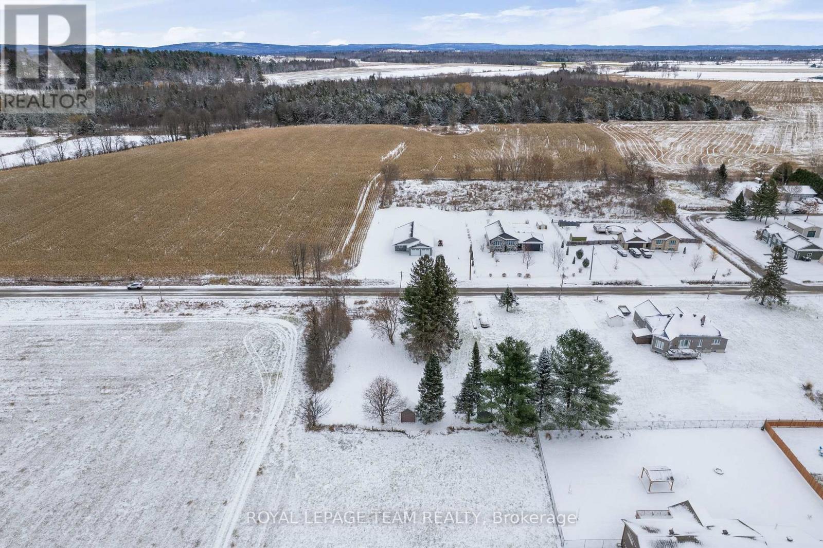 47 Rapid Road, Whitewater Region, ON