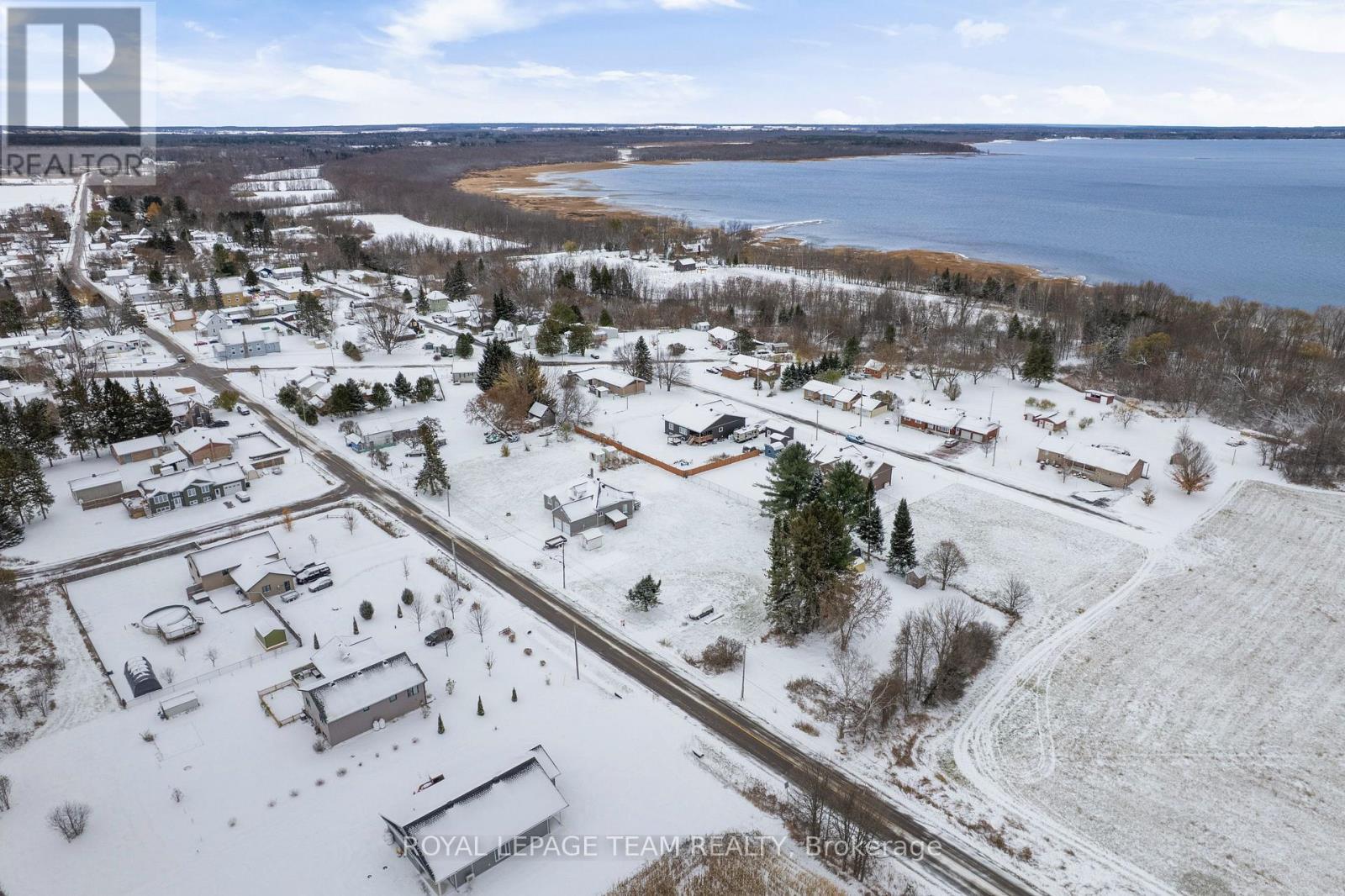 47 Rapid Road, Whitewater Region, ON