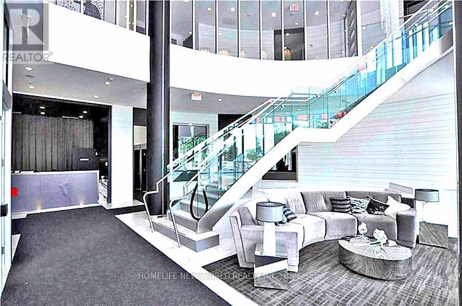 Lobby - 731 - 9471 Yonge Street, Richmond Hill, ON - Indoor Photo Showing Other Room