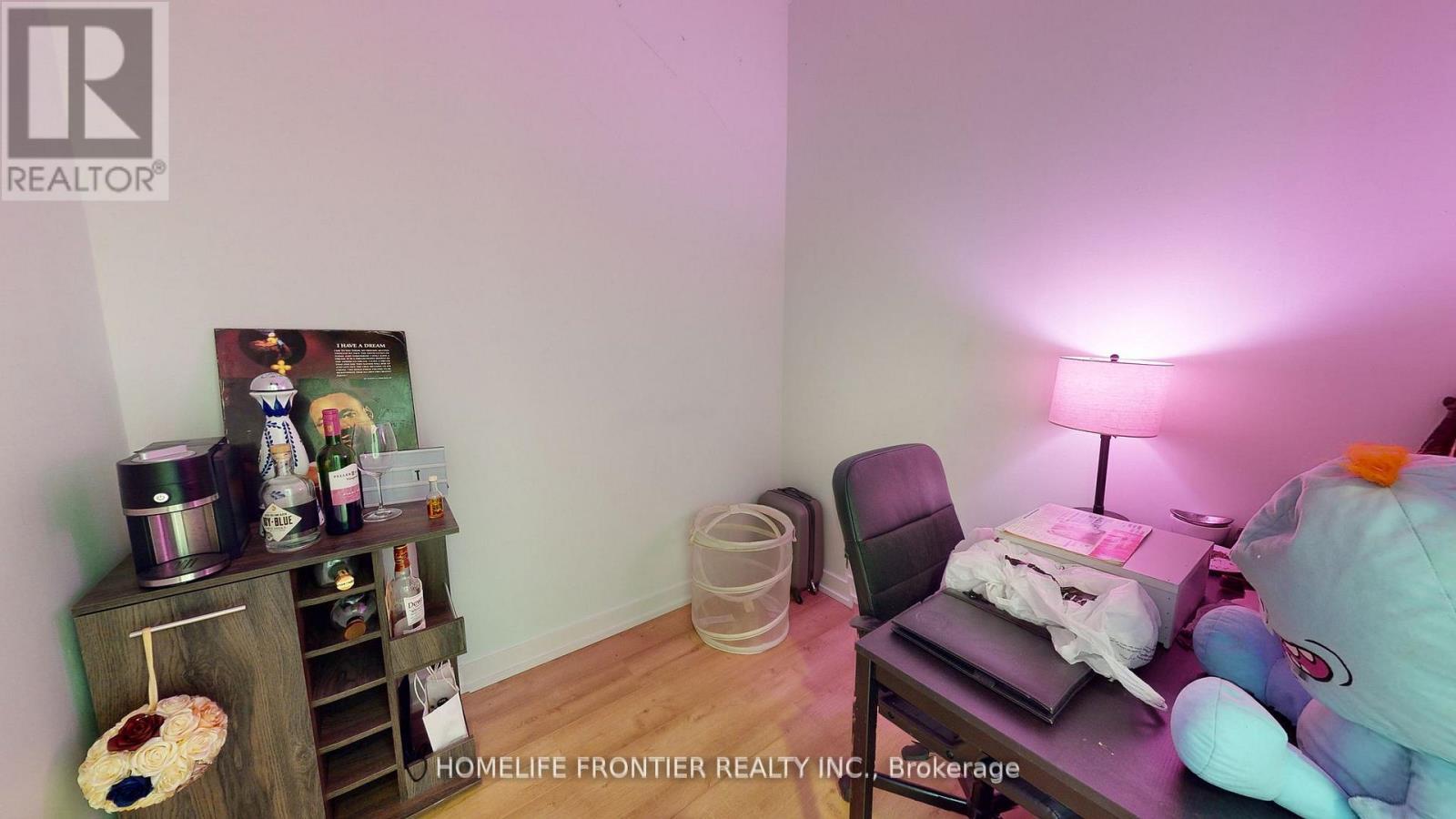 717 - 135 East Liberty Street, Toronto, ON - Indoor