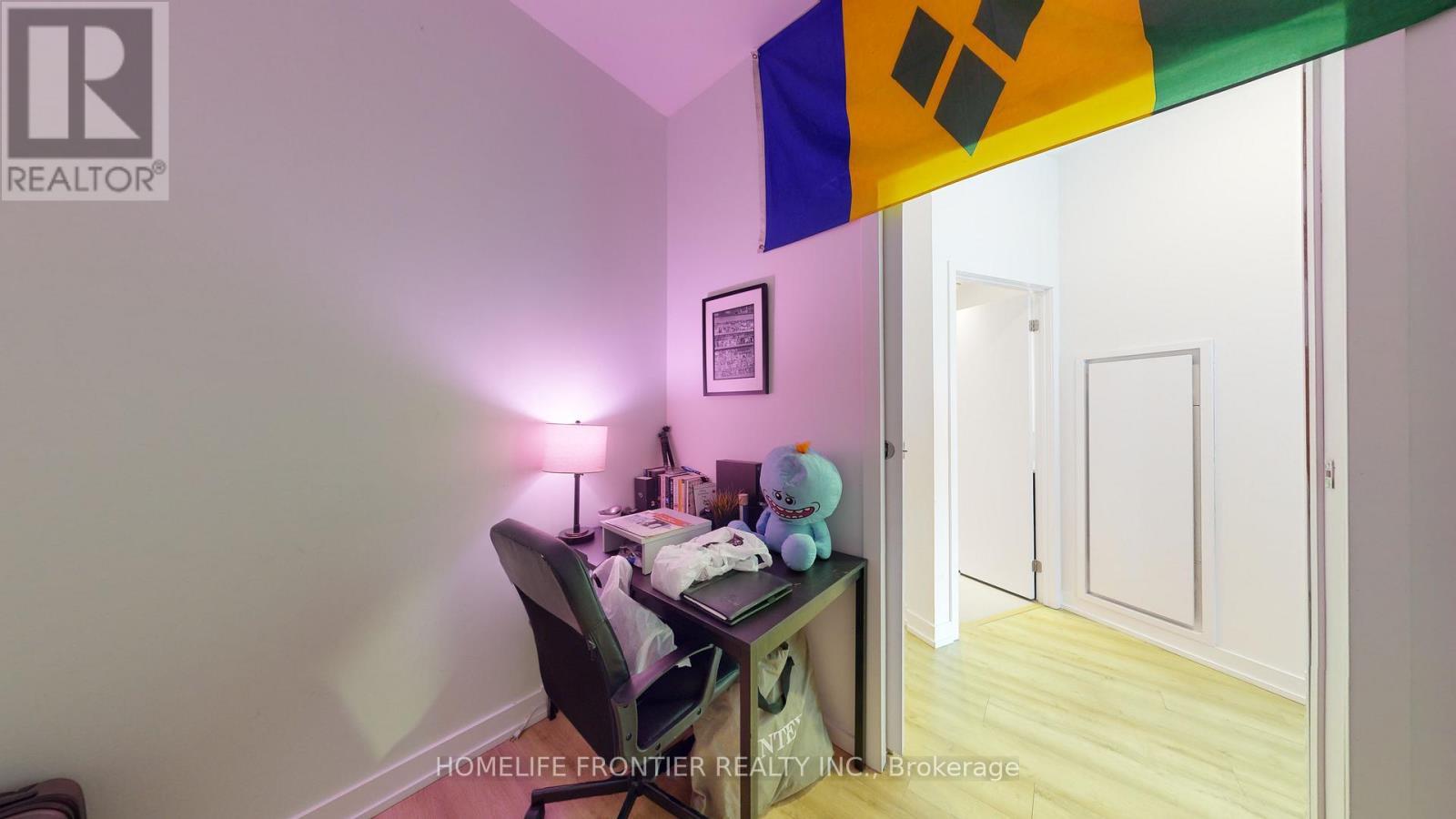 717 - 135 East Liberty Street, Toronto, ON - Indoor