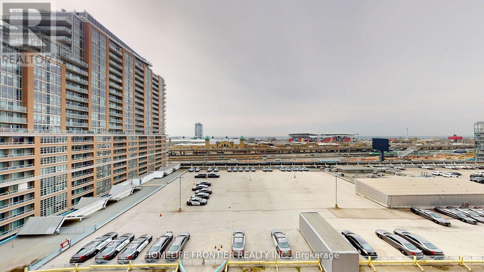 717 - 135 East Liberty Street, Toronto, ON - Outdoor With View