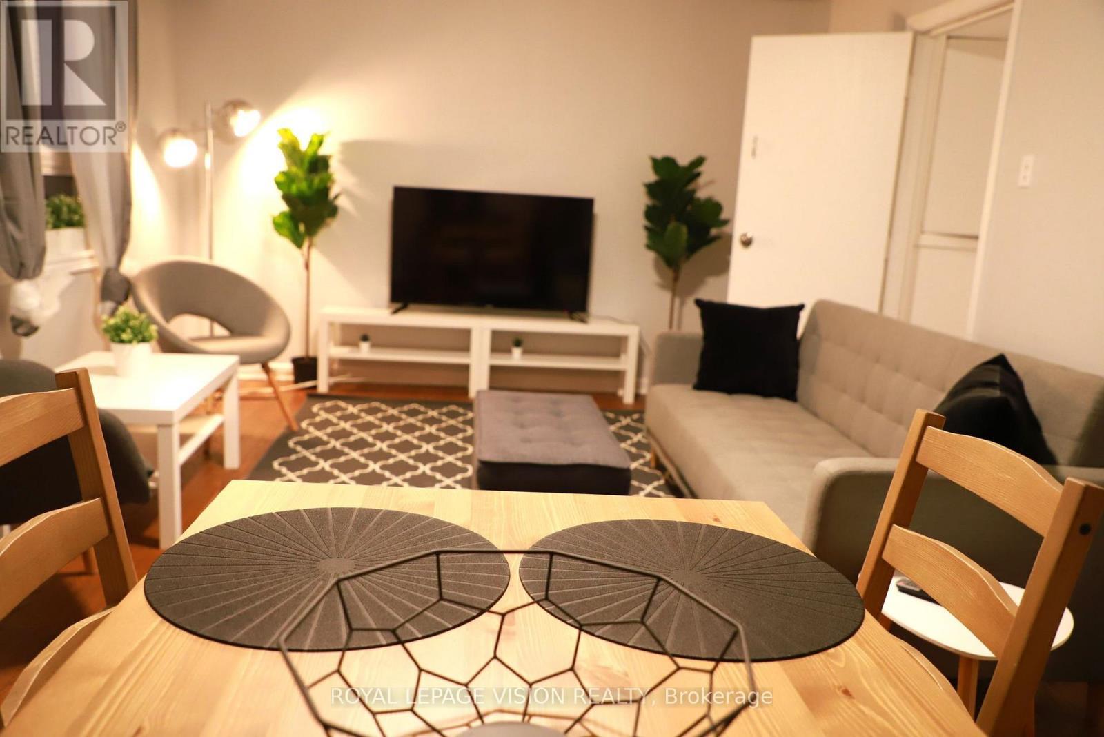 1242 Danforth Avenue, Toronto, ON