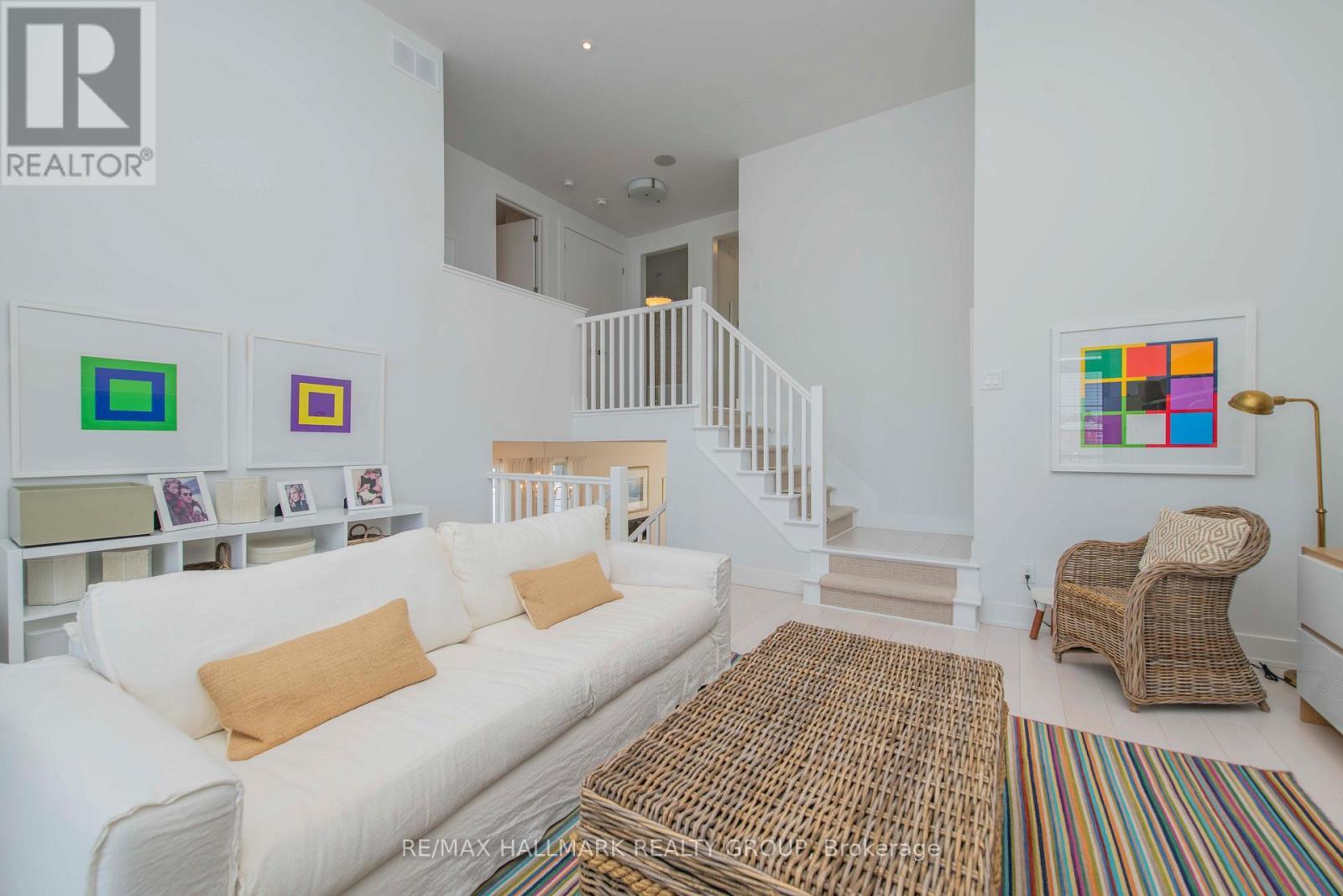 106 Hackamore Crescent, Ottawa, ON - Indoor