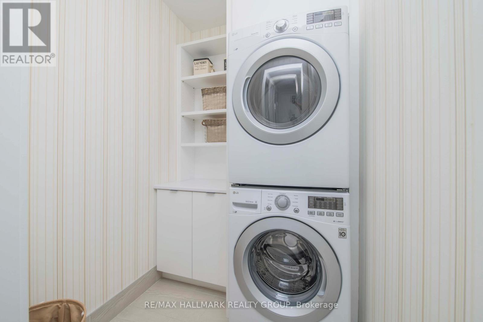 106 Hackamore Crescent, Ottawa, ON - Indoor Photo Showing Laundry Room
